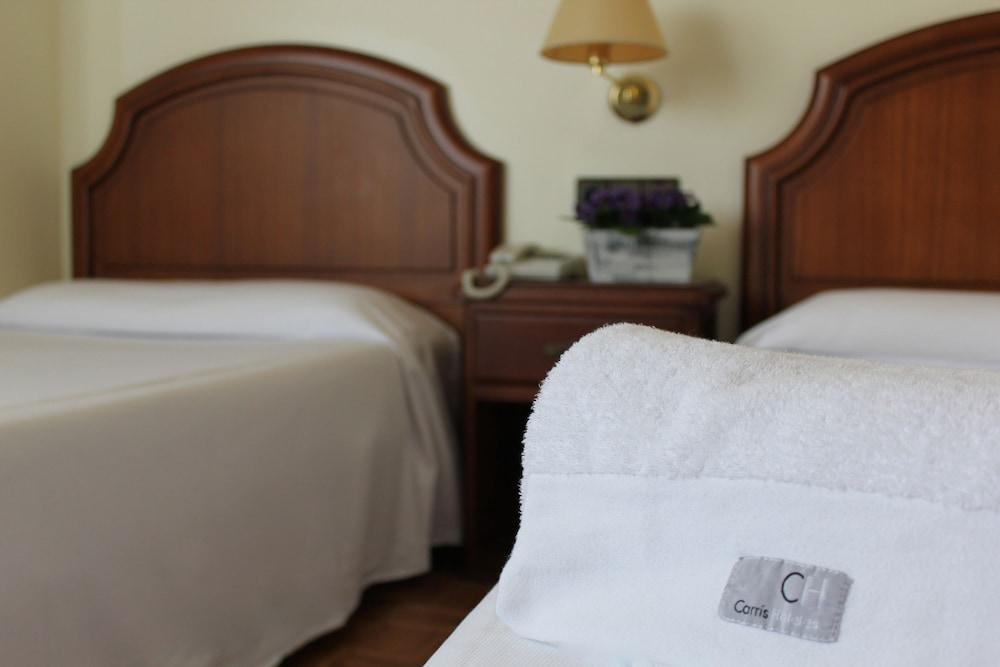 Hotel Almirante Феррол Экстерьер фото