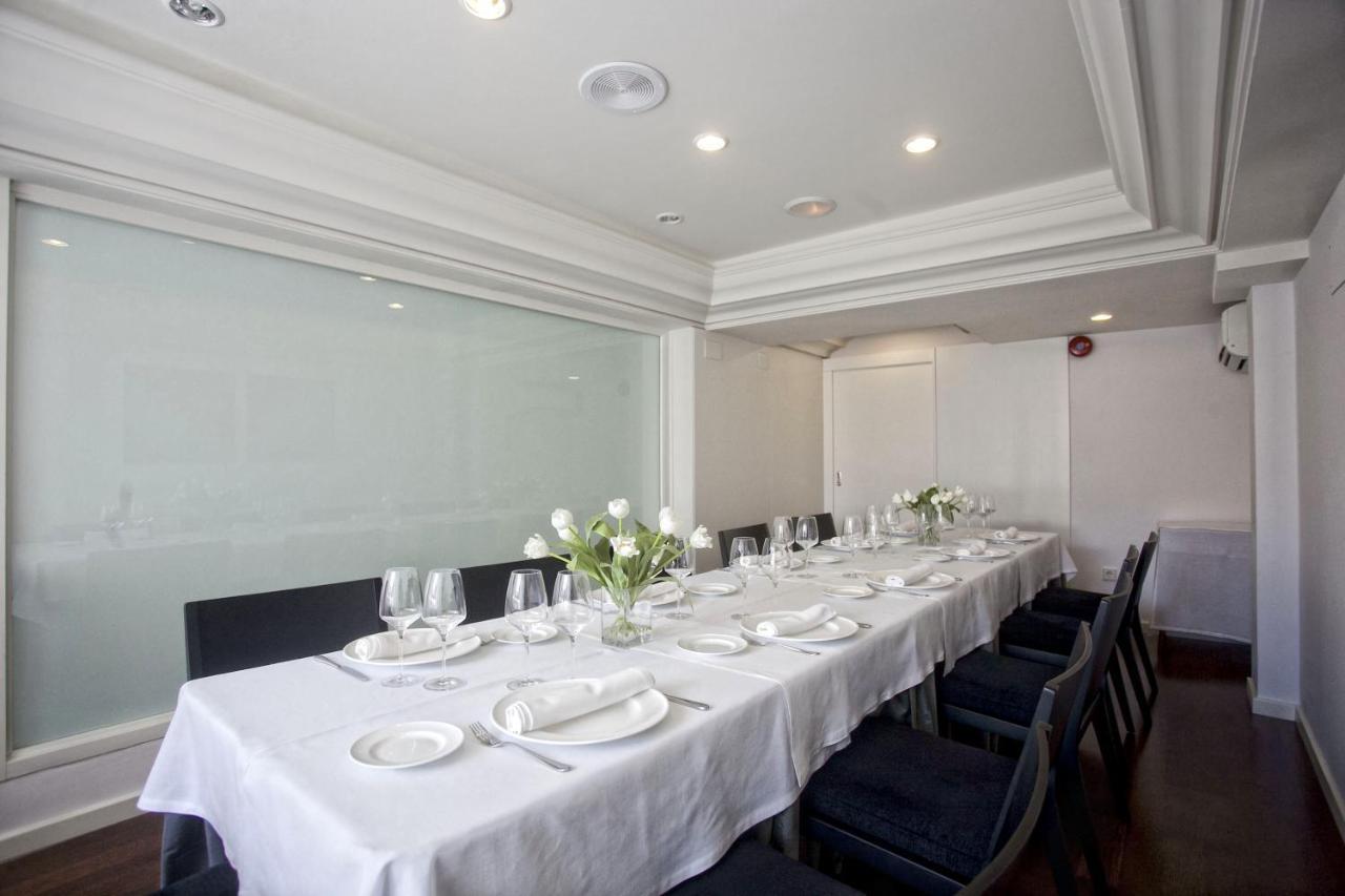 Hotel Almirante Феррол Ресторан фото